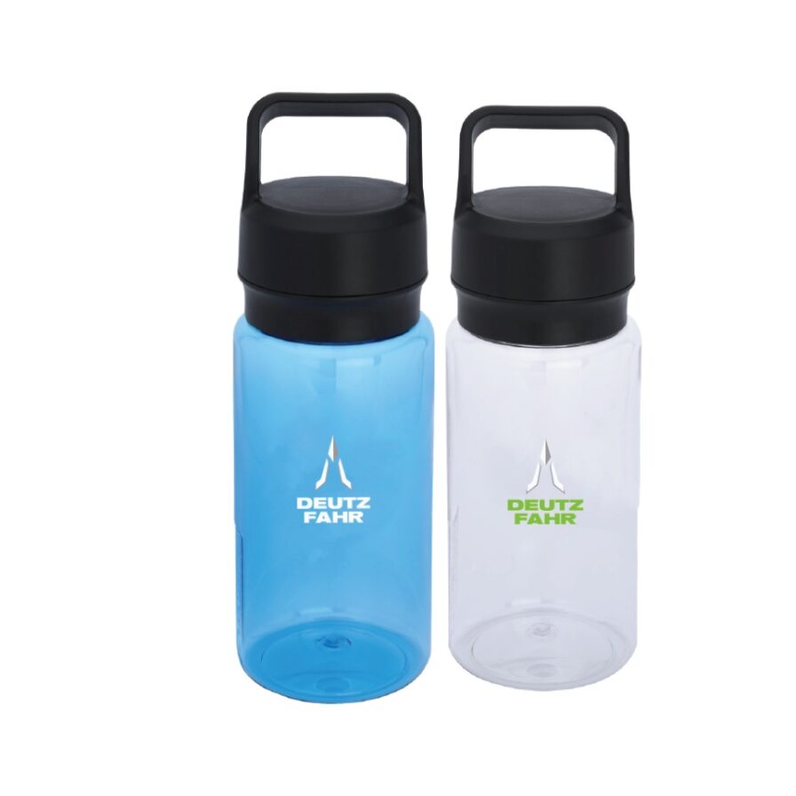 Bouteilles d'eau durable en plastique